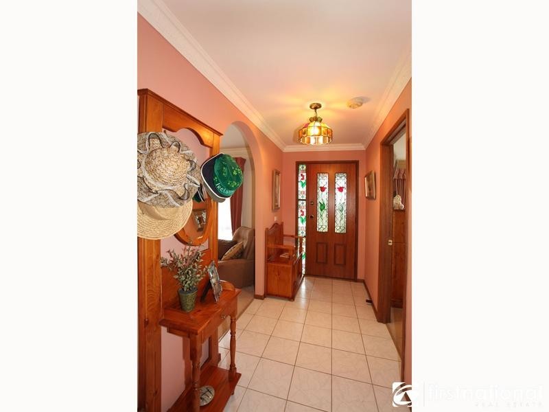 9 Dianna Court, Hampton Park VIC 3976