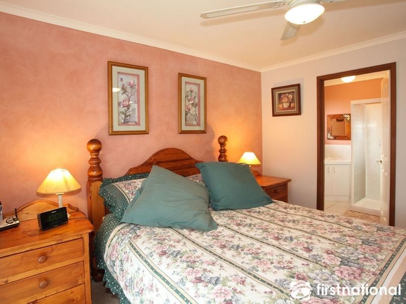 9 Dianna Court, Hampton Park VIC 3976