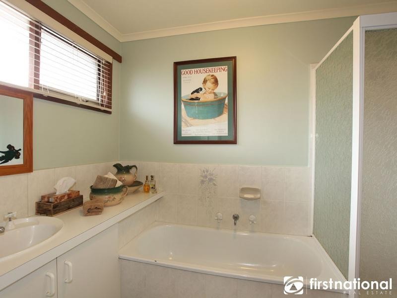 9 Dianna Court, Hampton Park VIC 3976