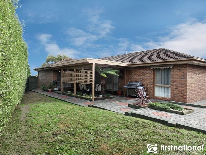 9 Dianna Court, Hampton Park VIC 3976