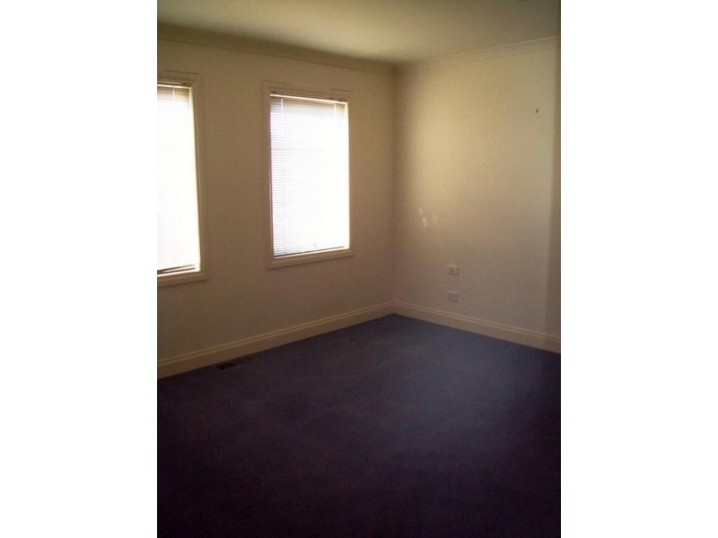 11/1-3 Young Road, Hallam VIC 3803