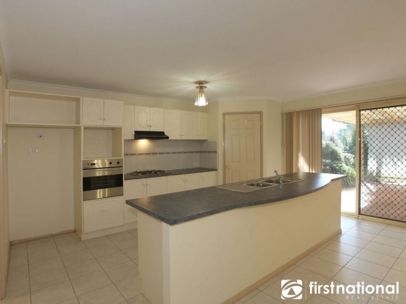 10 Tolmie Rise, Hallam VIC 3803