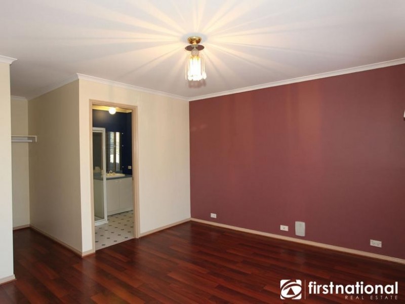 10 Tolmie Rise, Hallam VIC 3803