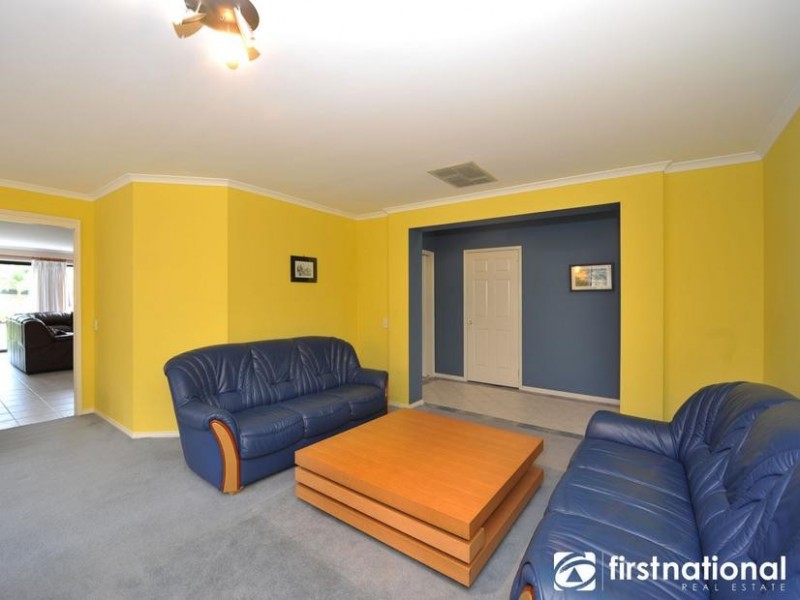 30 Caulfield Court, Narre Warren VIC 3805