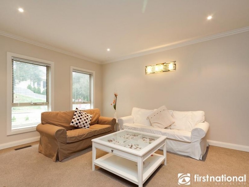 7 The Rise, Narre Warren VIC 3805