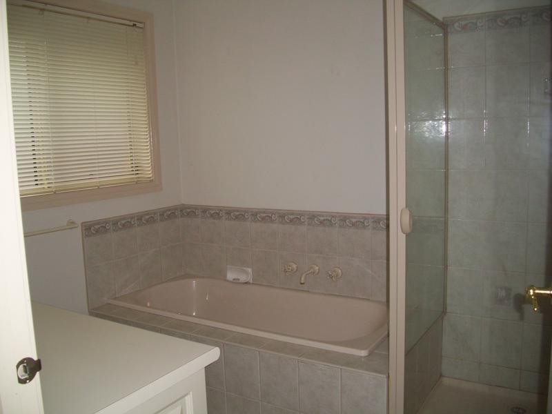 9 Carroll Court, Narre Warren VIC 3805