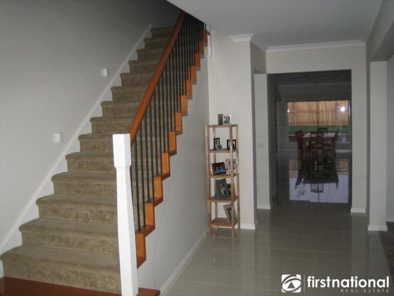 48 Sheldon Drive, Berwick VIC 3806