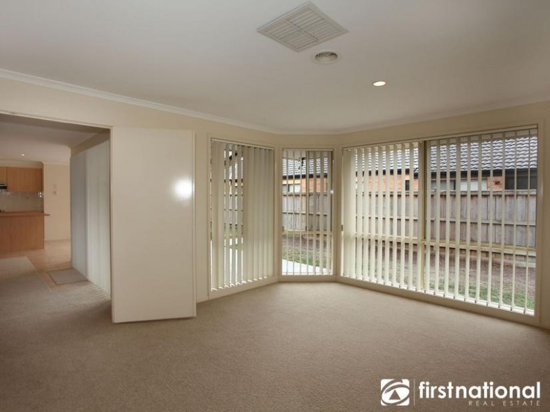 6 Beauford Avenue, Narre Warren South VIC 3805