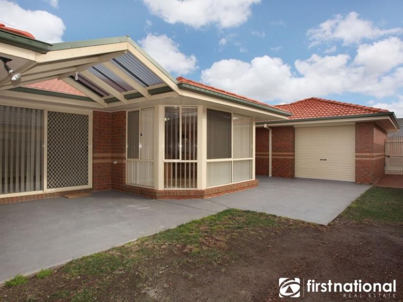 6 Beauford Avenue, Narre Warren South VIC 3805
