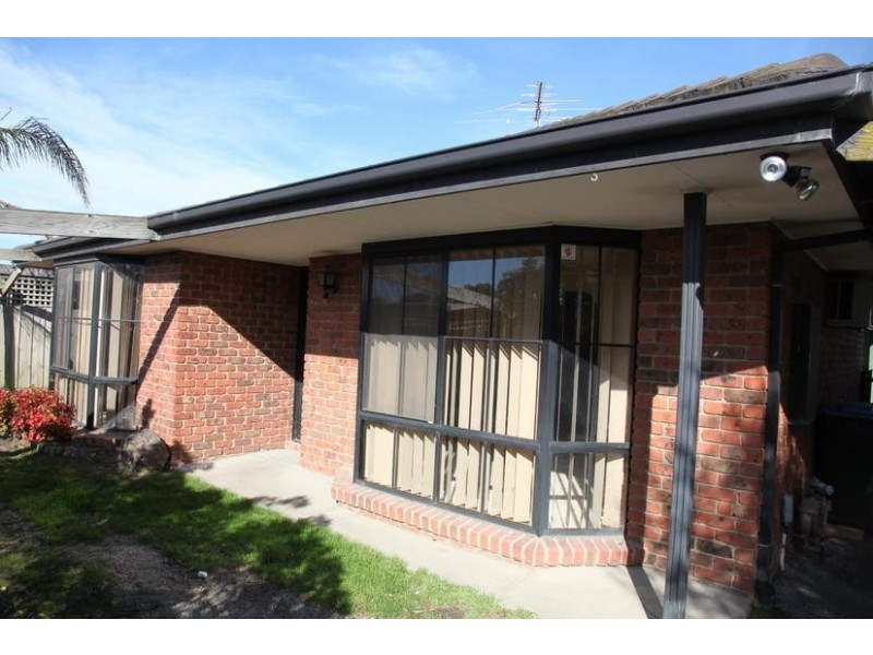 5 Swan Court, Narre Warren VIC 3805