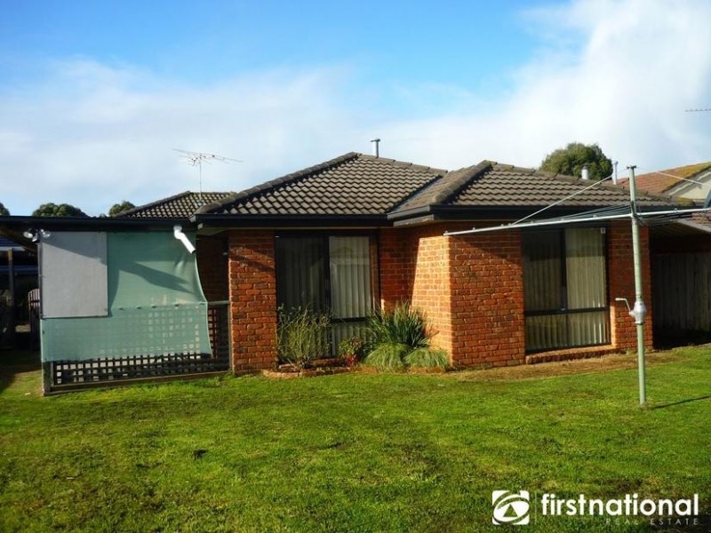 5 Swan Court, Narre Warren VIC 3805