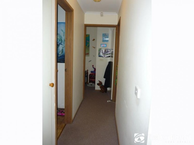 130 Warana Drive, Hampton Park VIC 3976