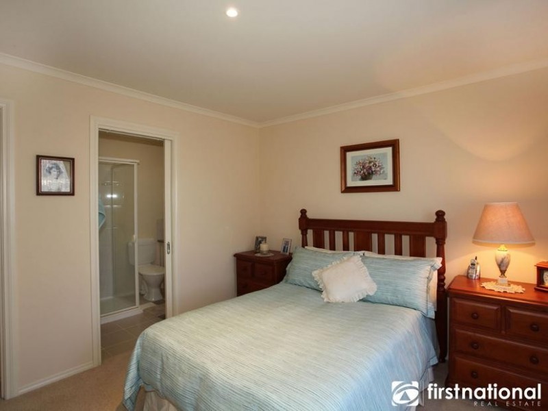 4 Lucas Court, Narre Warren South VIC 3805