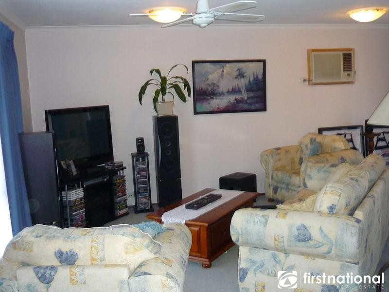 22 Justin Circuit, Hampton Park VIC 3976