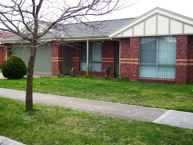 10 Geoffrey Court, Narre Warren VIC 3805
