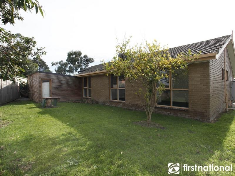 4 Valetta Street, Clyde VIC 3978