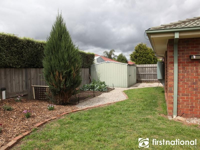 4 Dunraven Court, Narre Warren VIC 3805