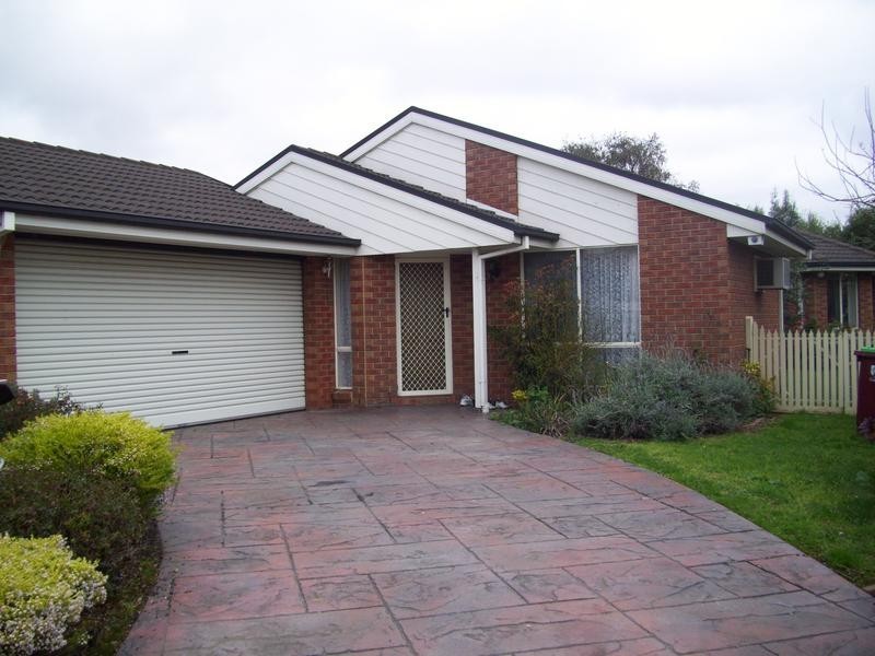 14 Peveril Court, Narre Warren VIC 3805