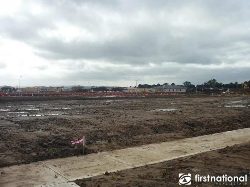 Lot 609,  Appaloosa Grove, Clyde North VIC 3978