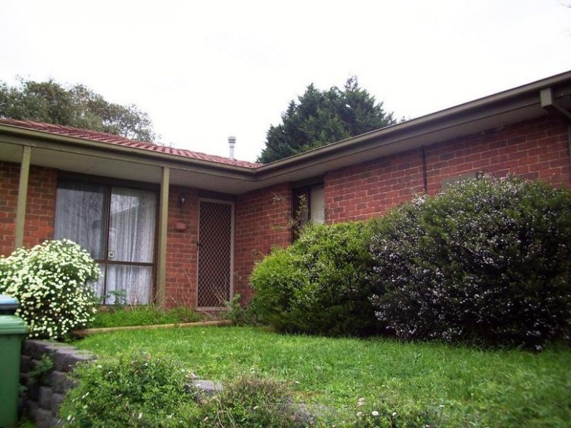 9 Redgum Place, Narre Warren VIC 3805