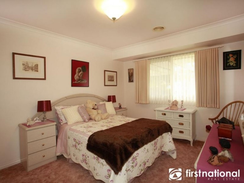 17 Deewy Road, Narre Warren South VIC 3805