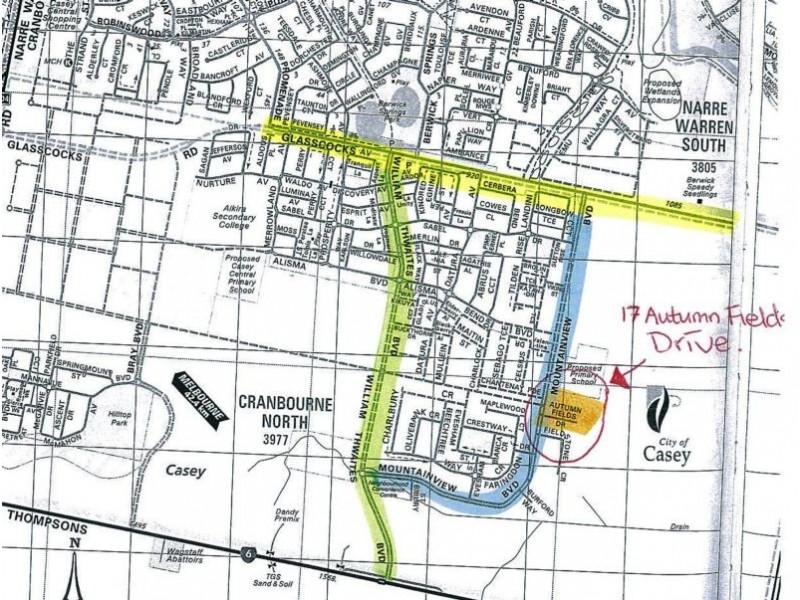 17 Autumnfields Drive, Cranbourne North VIC 3977