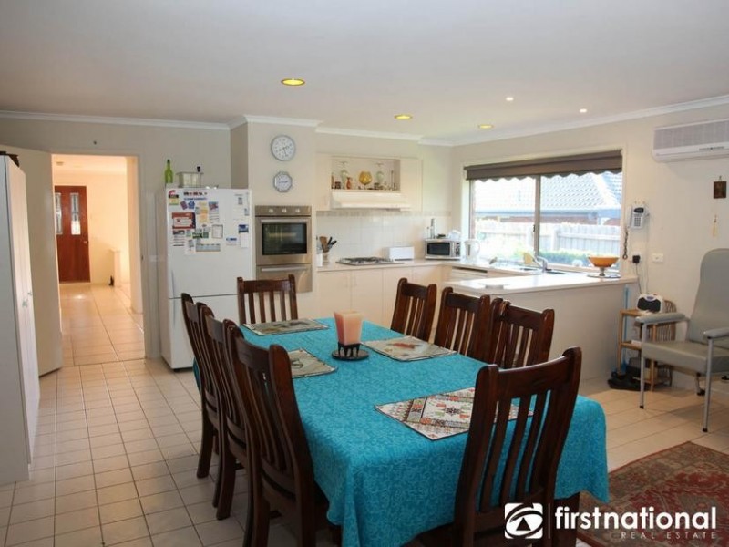 16 James Bathe Way, Narre Warren South VIC 3805