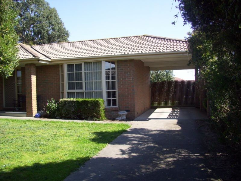 1 Wesley Drive, Narre Warren VIC 3805