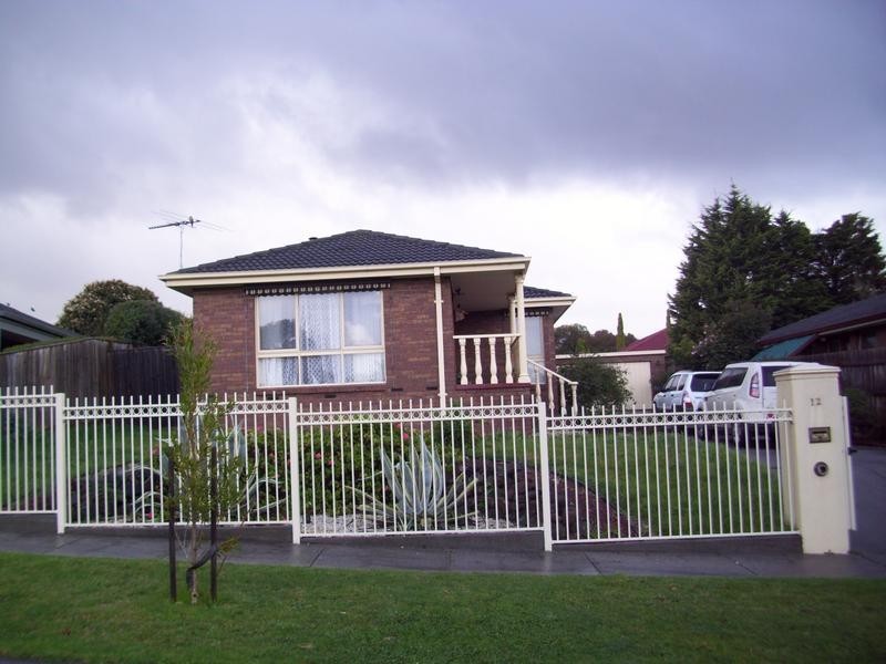 12 Kialoa Court, Narre Warren VIC 3805