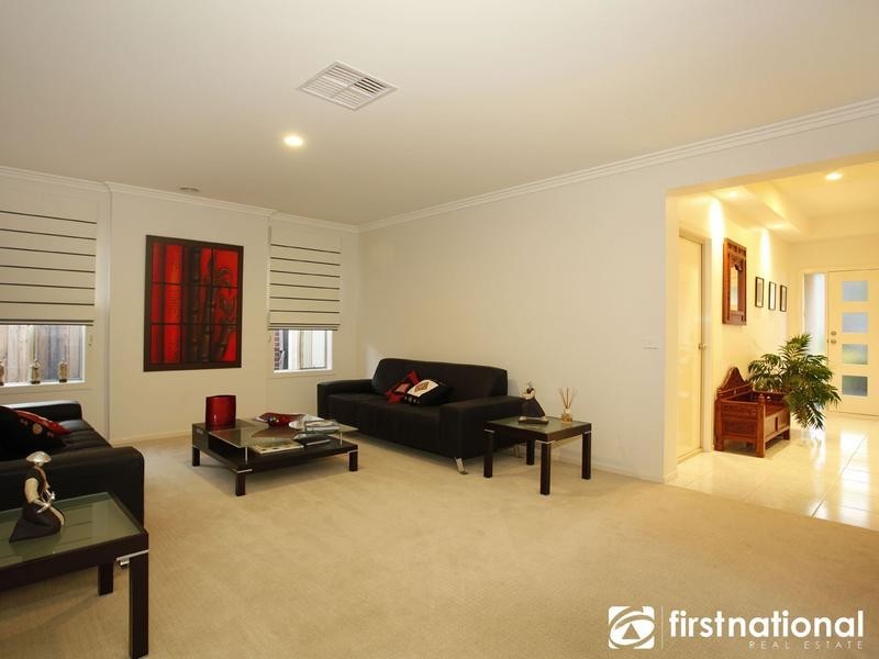 11 Braybrook Drive, Narre Warren South VIC 3805