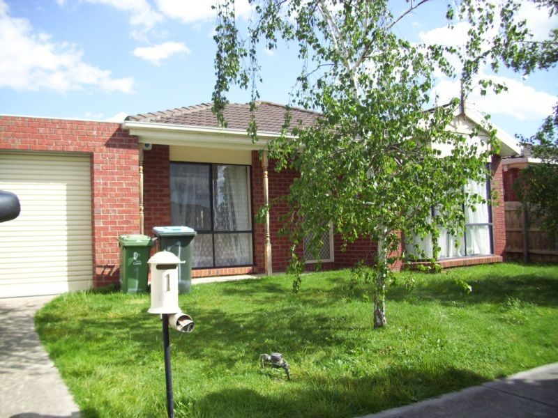 1 Dookie Court, Narre Warren VIC 3805