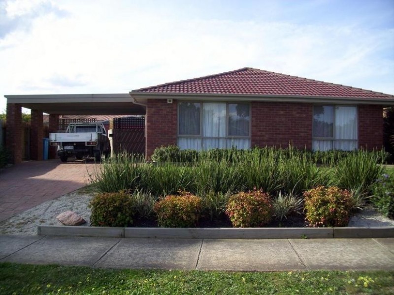 54 Fleetwood Drive, Narre Warren VIC 3805