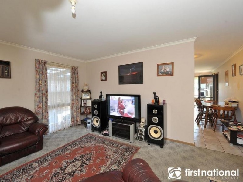 2 James Bathe Way, Narre Warren South VIC 3805