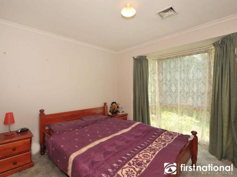 2 James Bathe Way, Narre Warren South VIC 3805