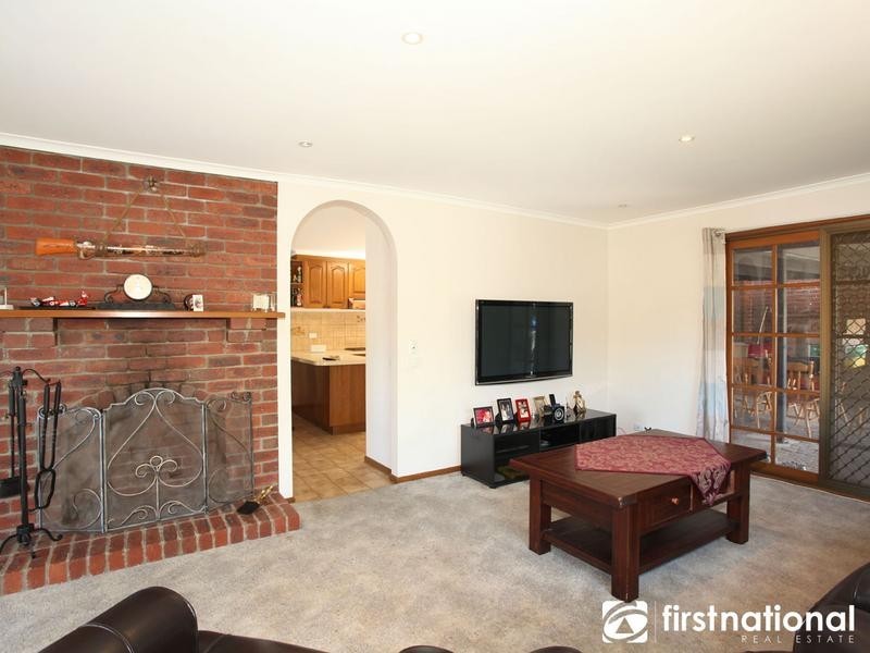 1 Poorinda Rise, Narre Warren VIC 3805