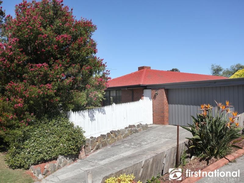 1 Poorinda Rise, Narre Warren VIC 3805