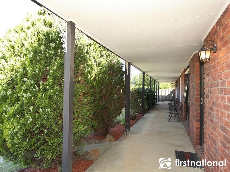 1 Poorinda Rise, Narre Warren VIC 3805