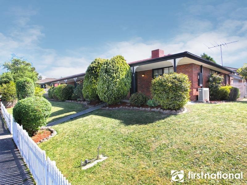 1 Poorinda Rise, Narre Warren VIC 3805