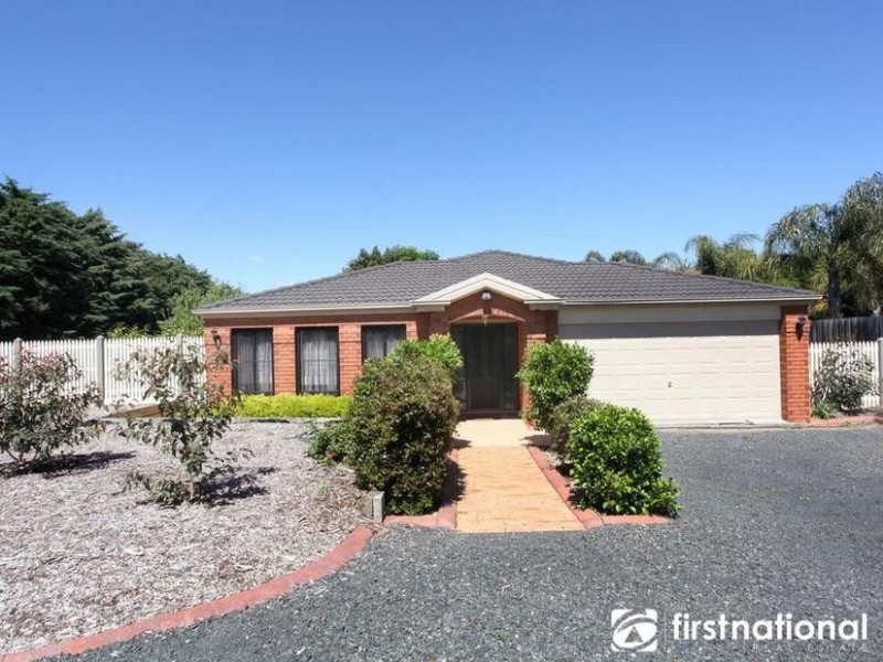 6 Gordon Close, Narre Warren South VIC 3805