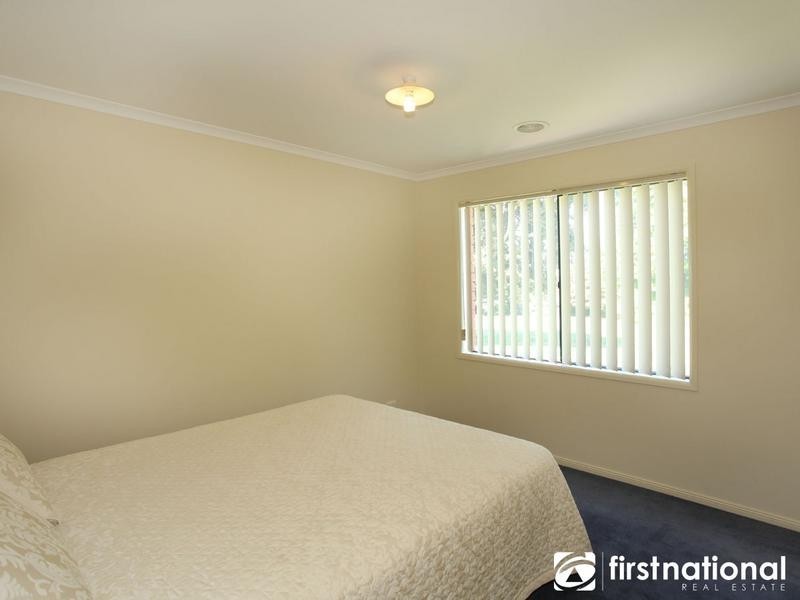 6 Gordon Close, Narre Warren South VIC 3805