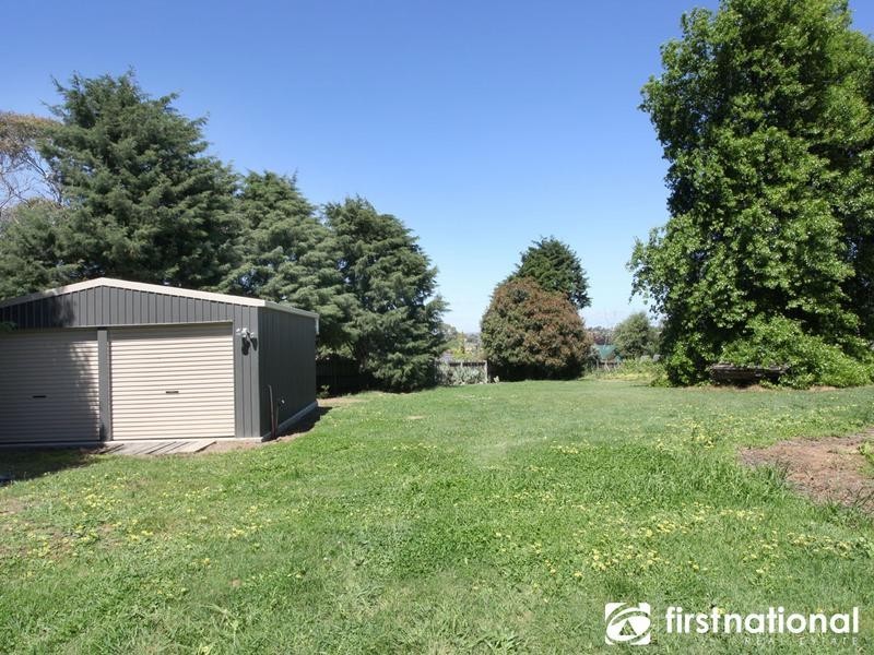 6 Gordon Close, Narre Warren South VIC 3805