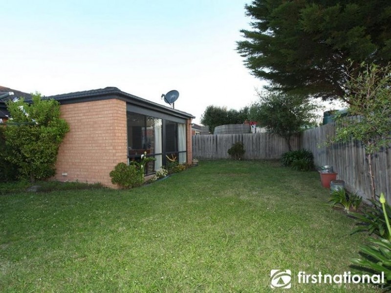 11 Margie Square, Narre Warren South VIC 3805