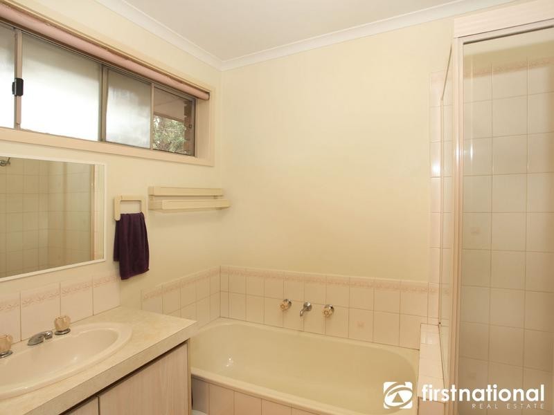 1/15 Josephine Avenue, Narre Warren VIC 3805