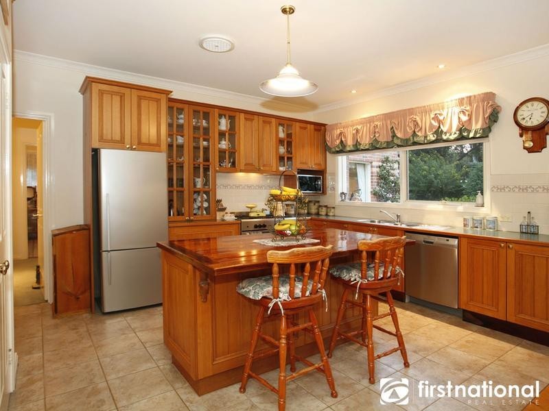 17-18 Moonbeam Close, Narre Warren South VIC 3805