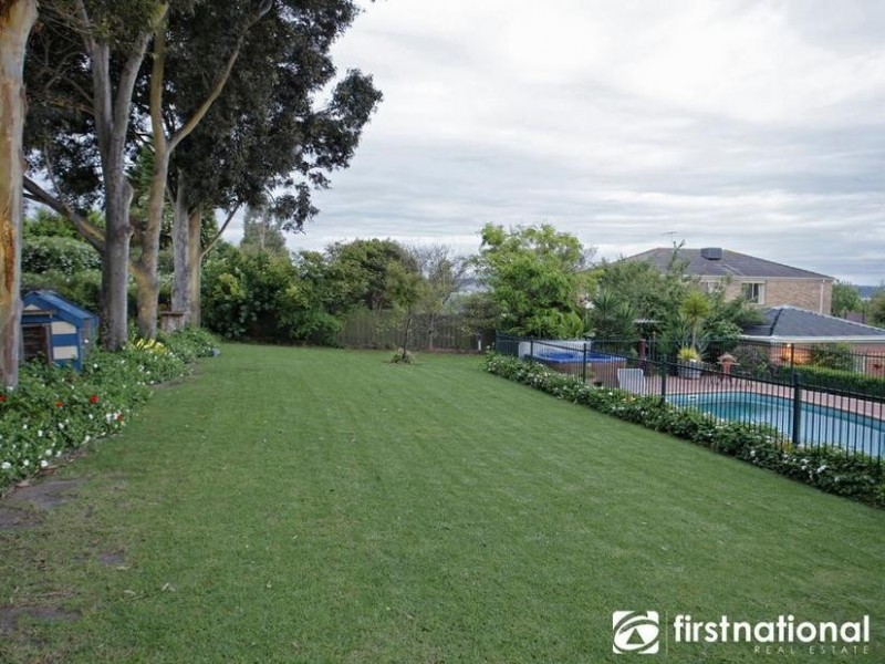 17-18 Moonbeam Close, Narre Warren South VIC 3805