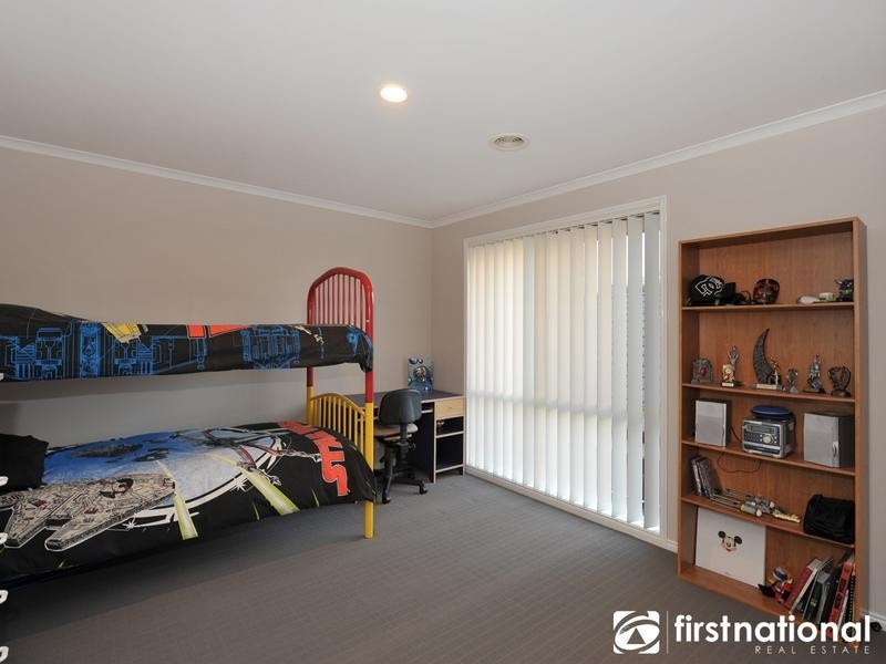 54 The Promenade, Narre Warren South VIC 3805