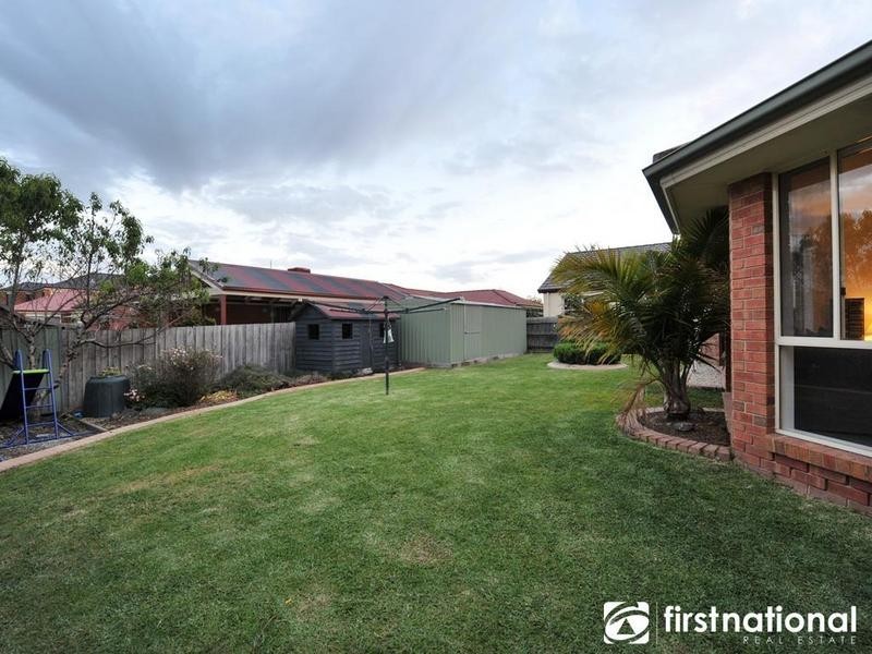 54 The Promenade, Narre Warren South VIC 3805