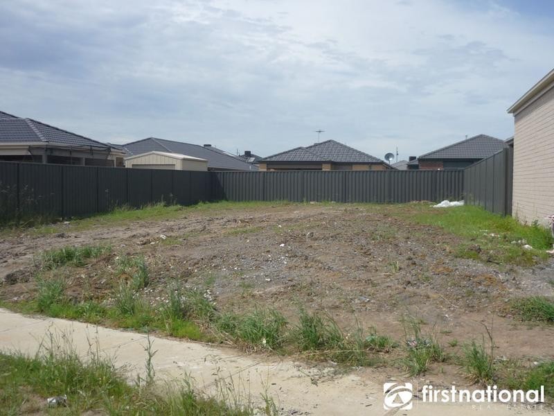 3 Ciliata Street, Cranbourne North VIC 3977