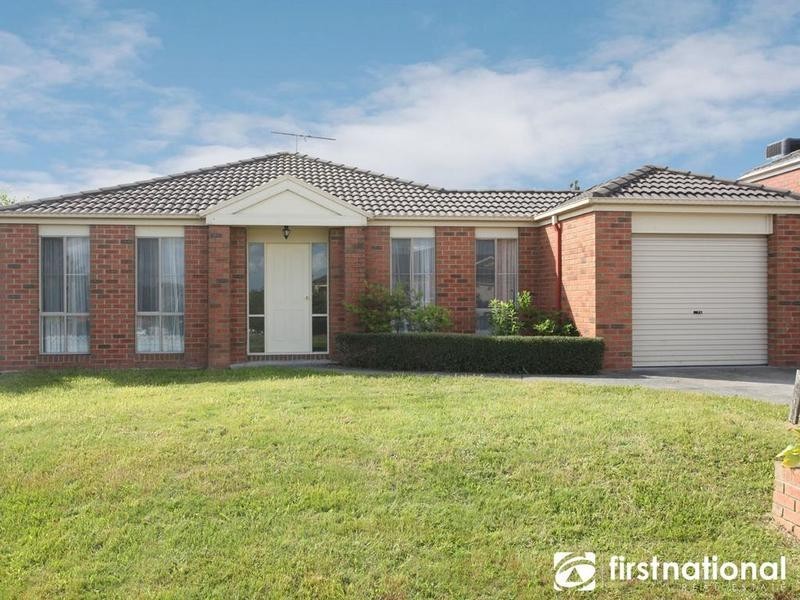 15 Lasiandra Circuit, Narre Warren VIC 3805