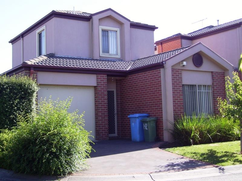 1/12 Grant Close, Berwick VIC 3806